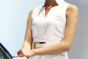 beachside outdoor cinema： a unique viewing experience