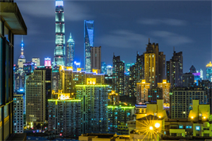 上海青年的梦想:从贫困到繁荣 上海青年的梦想:从贫困到繁荣